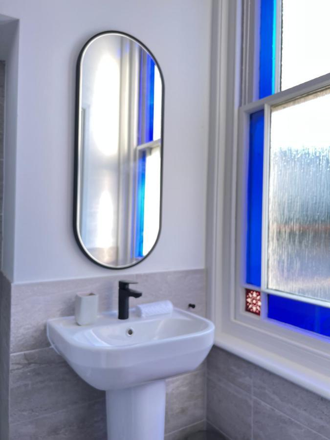Lovely 1-Bedroom Flat In St Leonards On Sea Exteriér fotografie